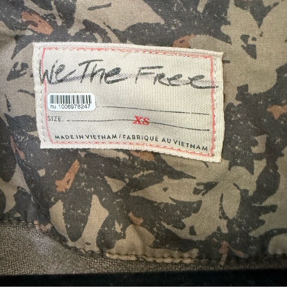 FREE PEOPLE EYES ON YOU SURPLUS OVERSIZED BAGGY JACKET WOMENS XS NWT UTILITY - Picture 6 of 11